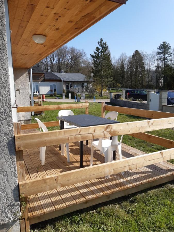 Studio Albert Avec Terrasse A Proximite De Metz Exterior foto
